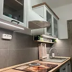 Διαμέρισμα Koezponti 2 *