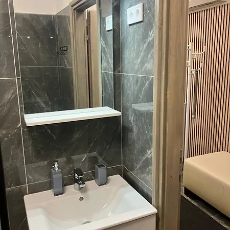 Koezponti 2 * Kiskunfélegyháza