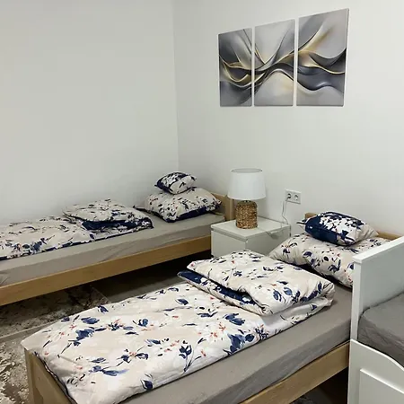 아파트 Koezponti 2 Kiskunfélegyháza